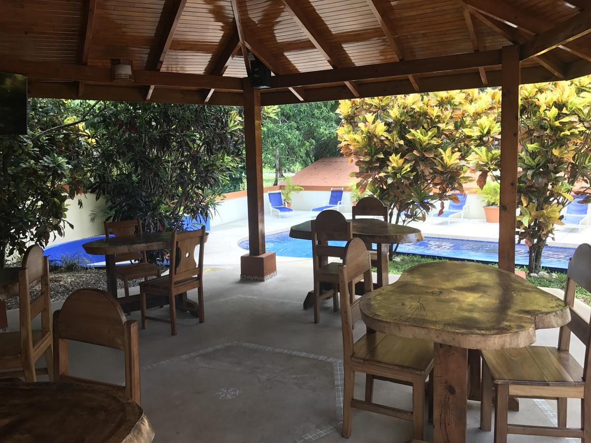 Hotel Alkamar 坦波 外观 照片