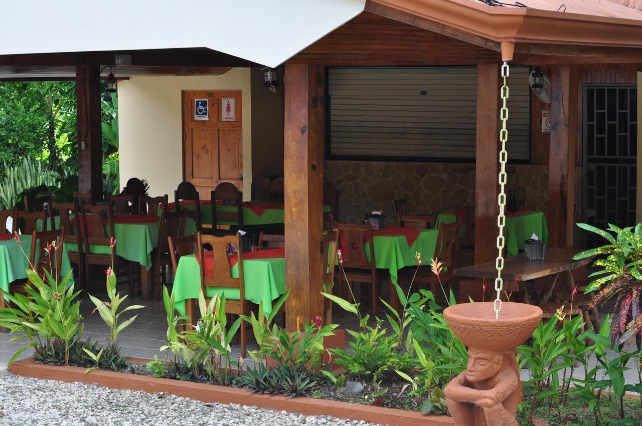 Hotel Alkamar 坦波 外观 照片